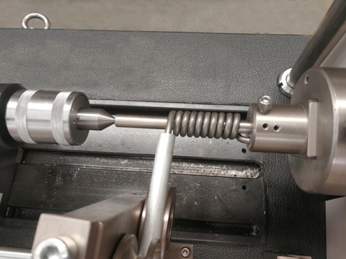 ASTM A229/A229M testmaskin for pakking av ståltråd ASTM A229/A229M Steel Wire Wrapping Testing Machine