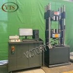 Тестирование на растяжение на арматуре.